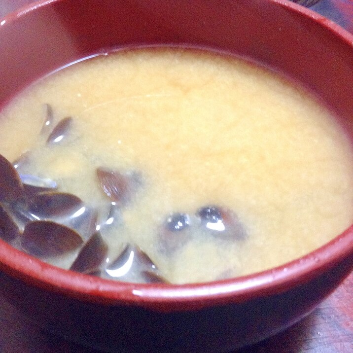 冷凍しじみの味噌汁【生姜de冷え性☆休肝レシピ】